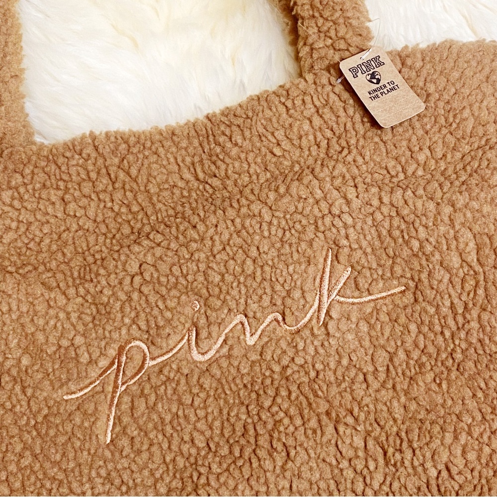 NWT Victoria’s Secret PINK Cozy Plush Tote Bag - Picture 3 of 11
